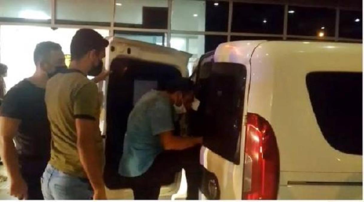 Kına gecesinde damat yeğeni ve annesini bıçakladı