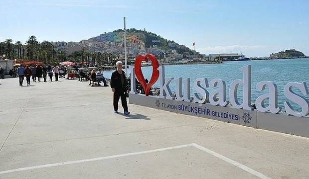 Kuşadası'nda deprem