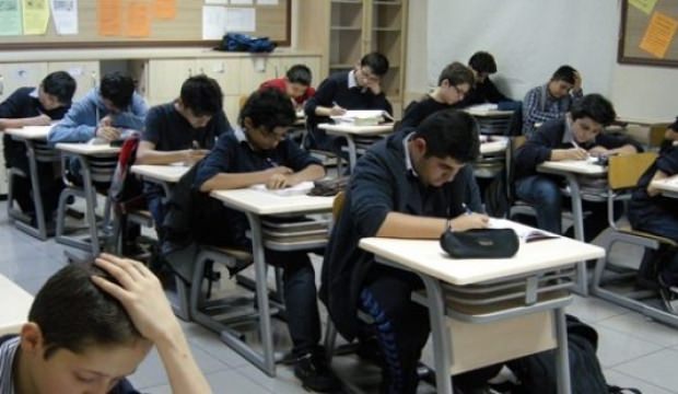 Lisede sınıfta kalma geri geliyor! Yönetmelik değişecek