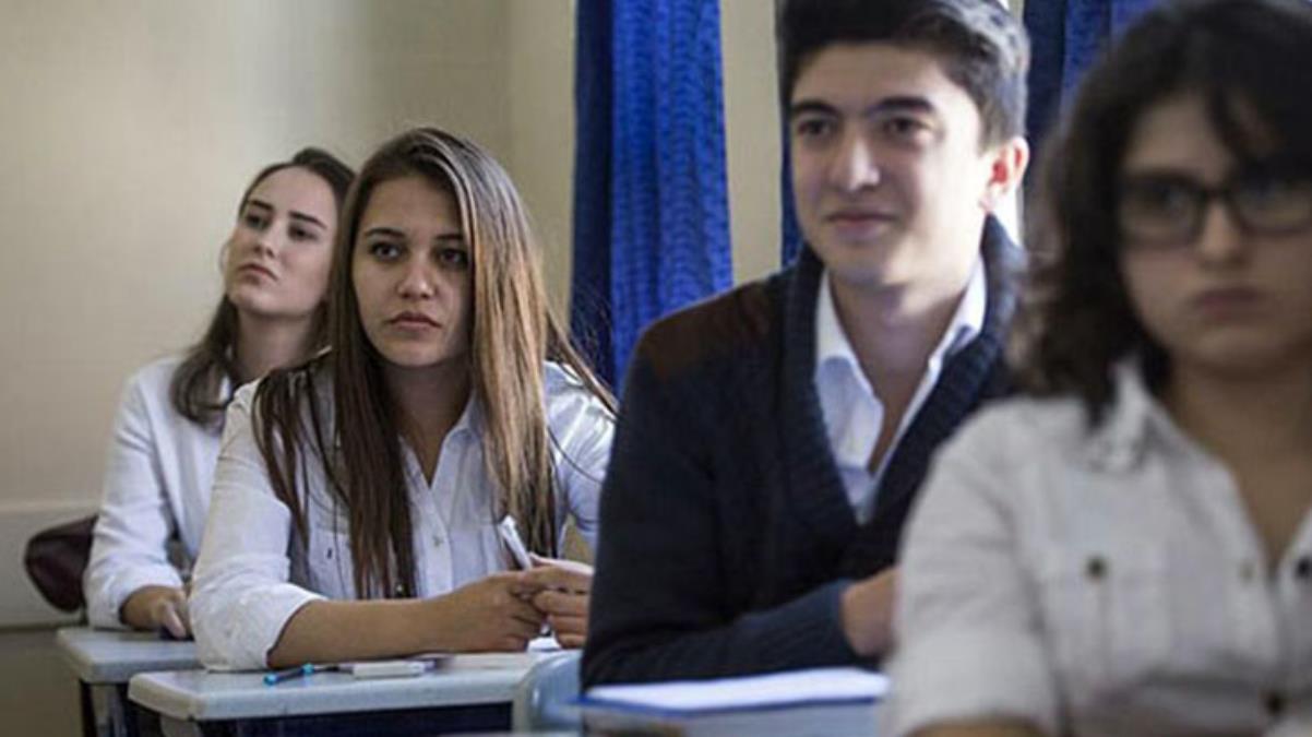 MEB, liselerdeki sınav düzenlemesine ilişkin merak edilenleri yanıtladı
