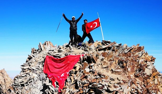 Mehmetçik'e Erciyes’in zirvesinden destek