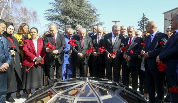 Mustafa Şentop, Meclis'teki 15 Temmuz Şehitleri Anıtı'nın açılışını gerçekleştirdi