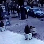 Ölüme yürürken yakalandı! O anlar kamerada