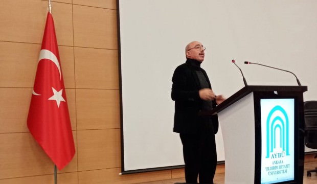 Öznur: Doğu Türkistan kırmızı çizgimizdir