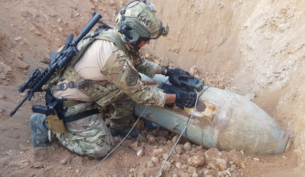 PKK'lılar uçak bombası kullanmış! SAS'lar imha etti