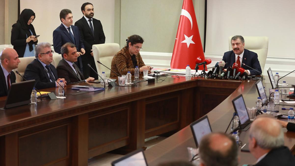 Sağlık Bakanı Koca: Bilim Kurulu siyasi rant malzemesi değildir, saygılı olun