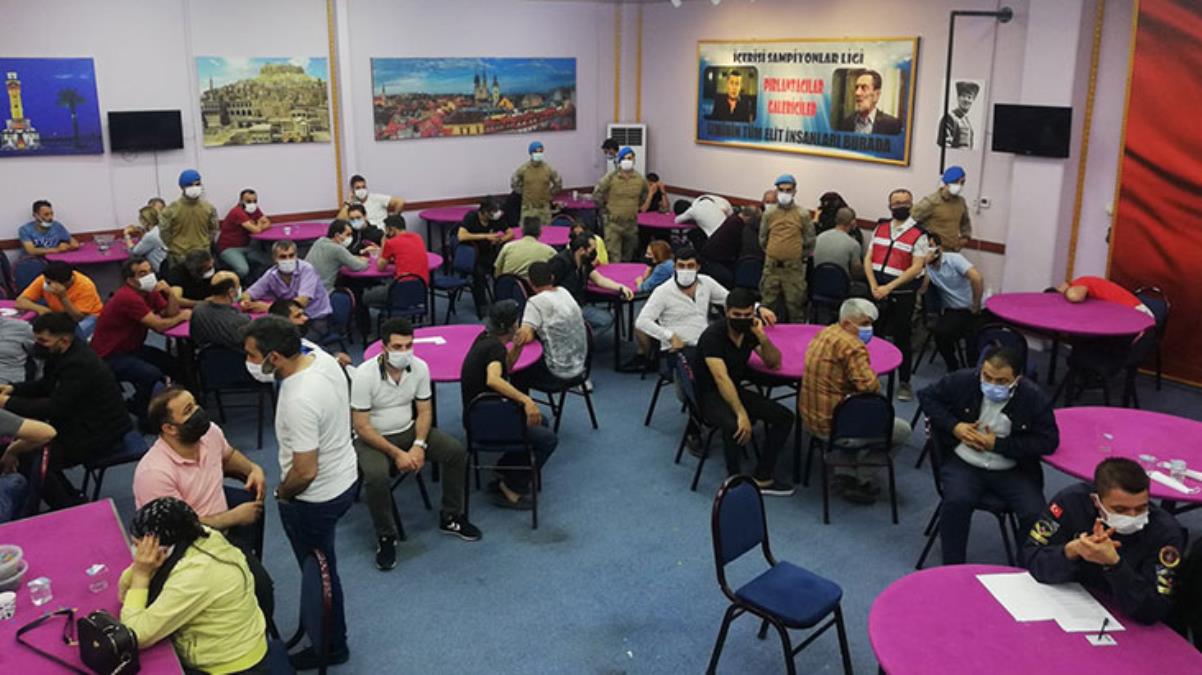 Şampiyonlar Ligi'ne 2. operasyon! Koçbaşıyla basılan kumarhanede şaşırtan manzarayla karşılaştılar