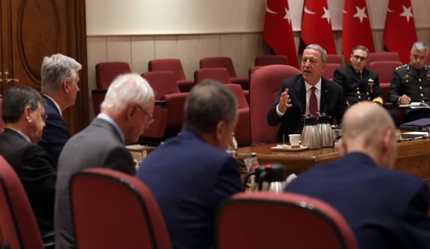 Savunma Bakanlığı'nda kritik görüşme!Bakan Akar ABD'li heyetle görüştü