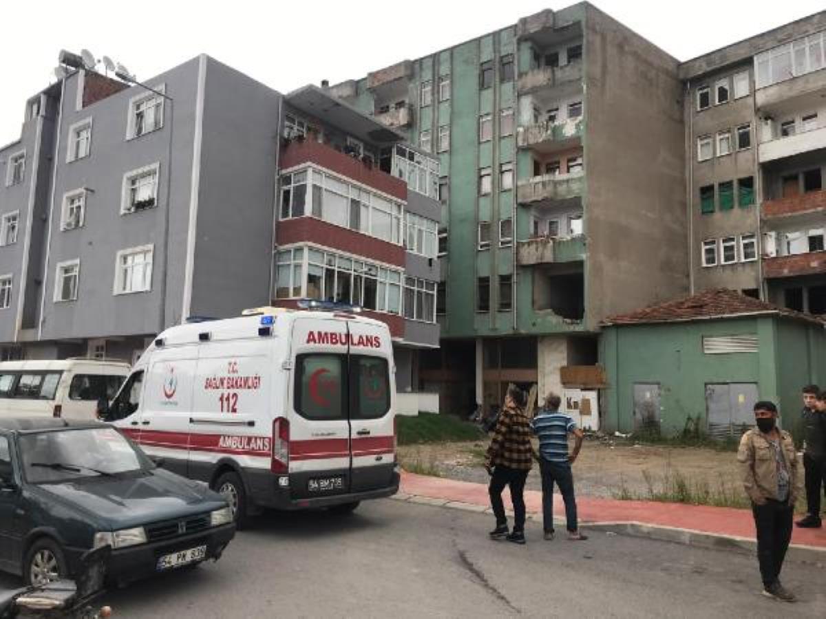 Son dakika haber 5 katlı binanın çatısından düşen kadın öldü