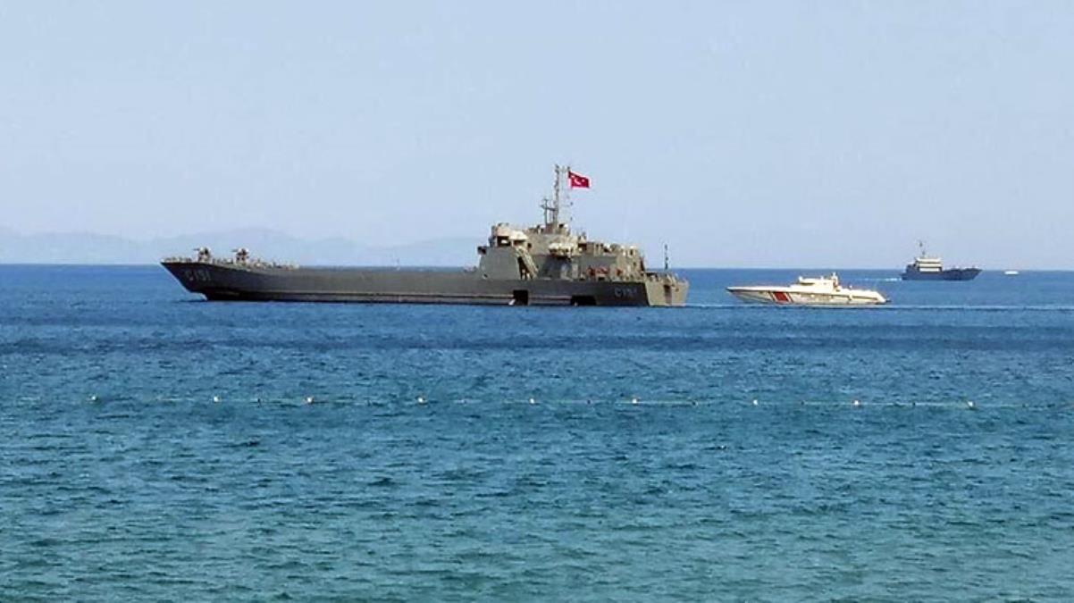 Son Dakika: MSB, tahliye çalışmalarına destek vermek amacıyla iki çıkarma gemisini Marmaris'e sevk etti