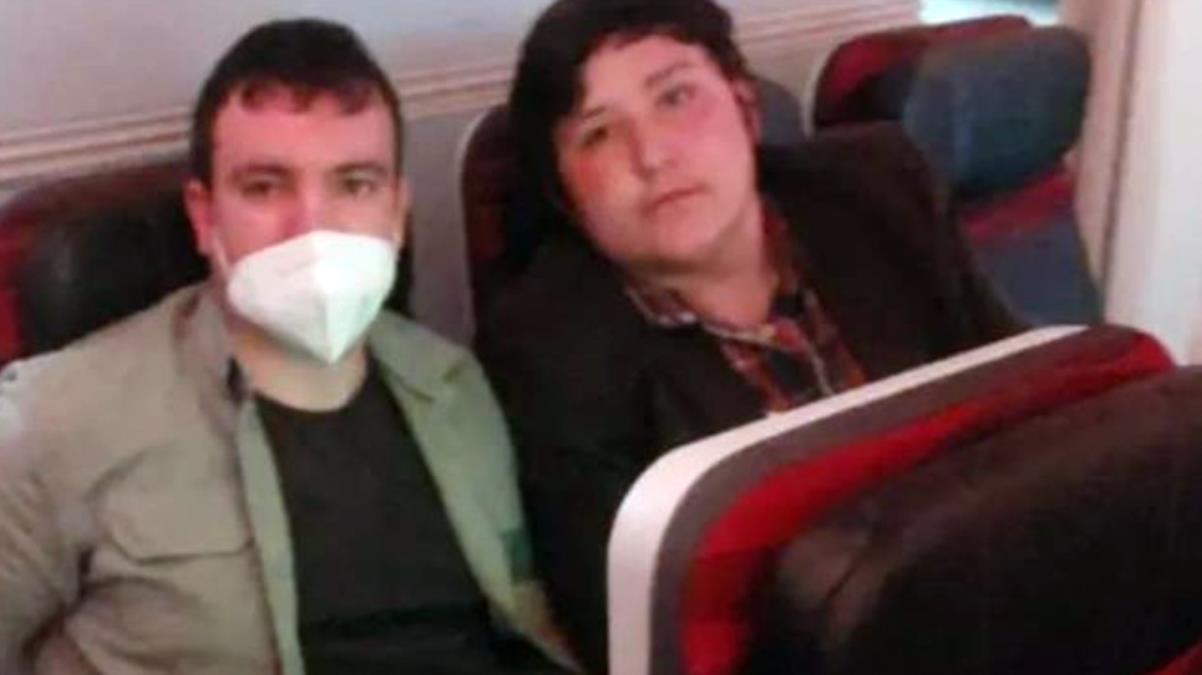 Son dakika: Türkiye'ye getirilmek için uçağa bindirilen Tosuncuk'tan ilk fotoğraflar geldi