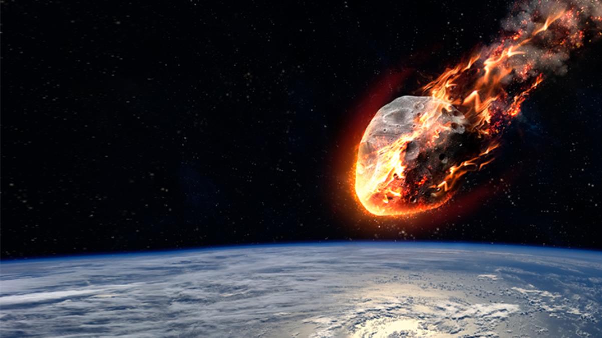 Stadyum büyüklüğündeki asteroit Dünya'ya yaklaşıyor! Uzmandan açıklama geldi