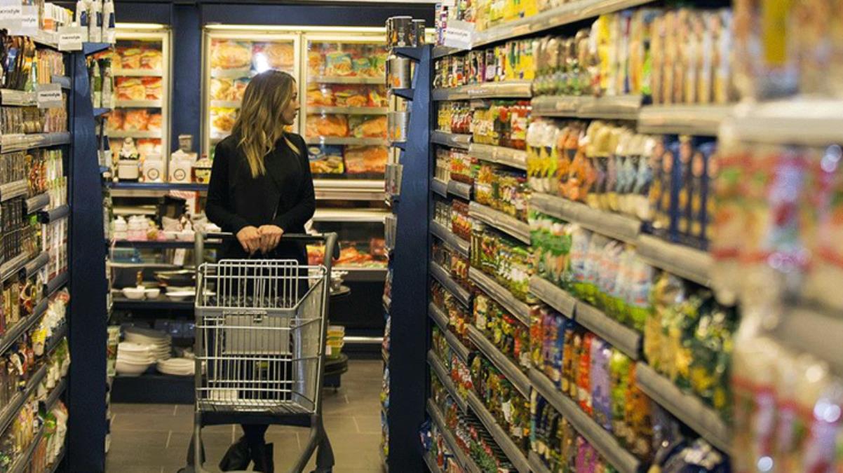 Tam kapanmadan kademeli normalleşmeye geçtik! İşte yeni dönemde marketlerin mesai saatleri