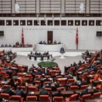 TBMM'de 'Meyhane' ve 'Deli' kavgası