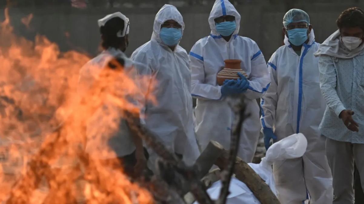 The Economist dergisinden korkutan koronavirüs raporu: Gerçek ölü sayısı 15 milyondan fazla olabilir