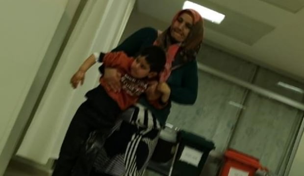 Tineri su zannedip için 4 yaşındaki Deniz hastanelik oldu