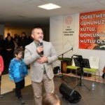 Tunceli Valisi Sonel'den 24 öğretmene Barcelona tatili hediyesi