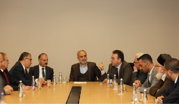 Yalçın Topçu'dan kritik kabul