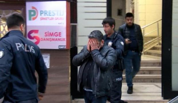 Yine kadın cinayeti: Bıçakla öldürüp polise teslim oldu