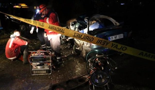 Zonguldak'ta feci kaza: 2 ölü 1 yaralı